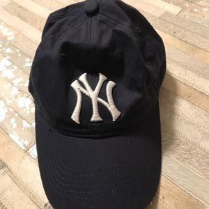 Yankees baseball cap
